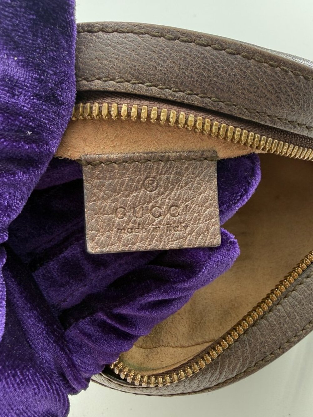 Gucci Ophidia Round Mini Crossbody Bag - Picture 11 of 14